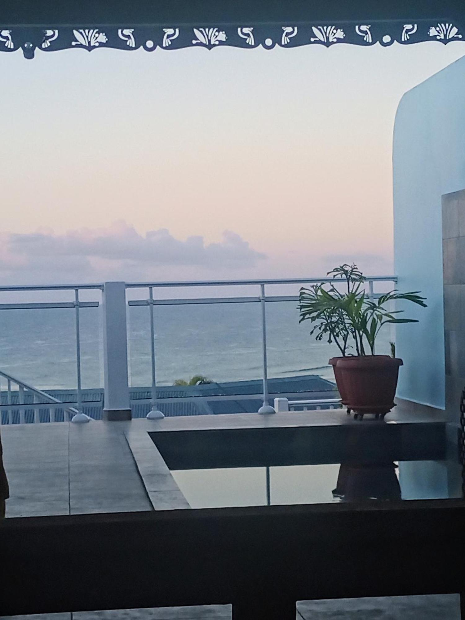 Aux Colibris Amoureux : Loft De Standing Avec Vue Mer Grand-Bourg  Exteriér fotografie